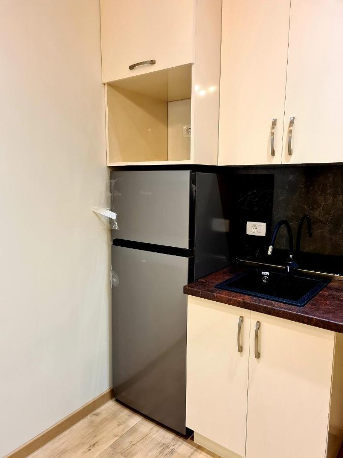 Deluxe Apartment In City Center Yerevan Exterior photo
